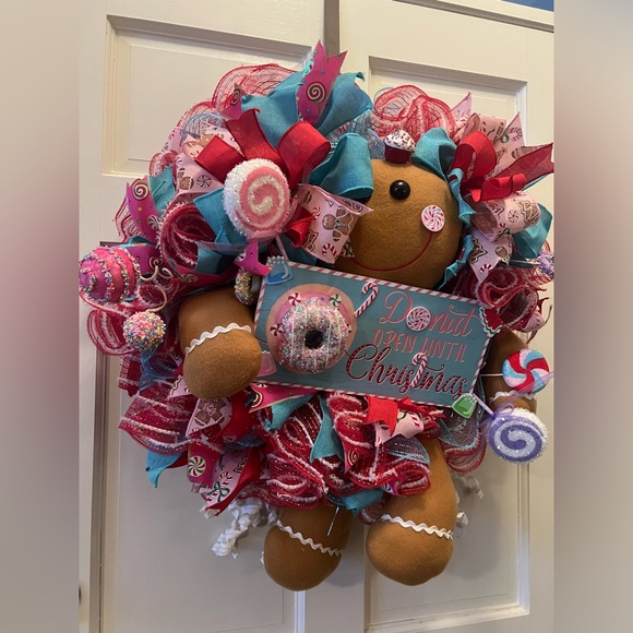 Gingerbread wreath - Picture 4 of 12